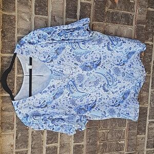 Cato blue and white paisley top with ruffle sleeves size 22/24